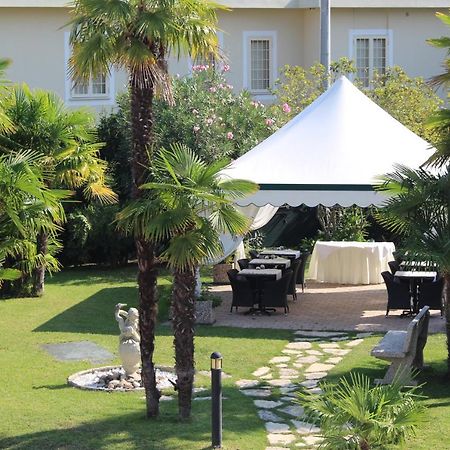 Hotel Terme Dolomiti Абано Терме Екстериор снимка
