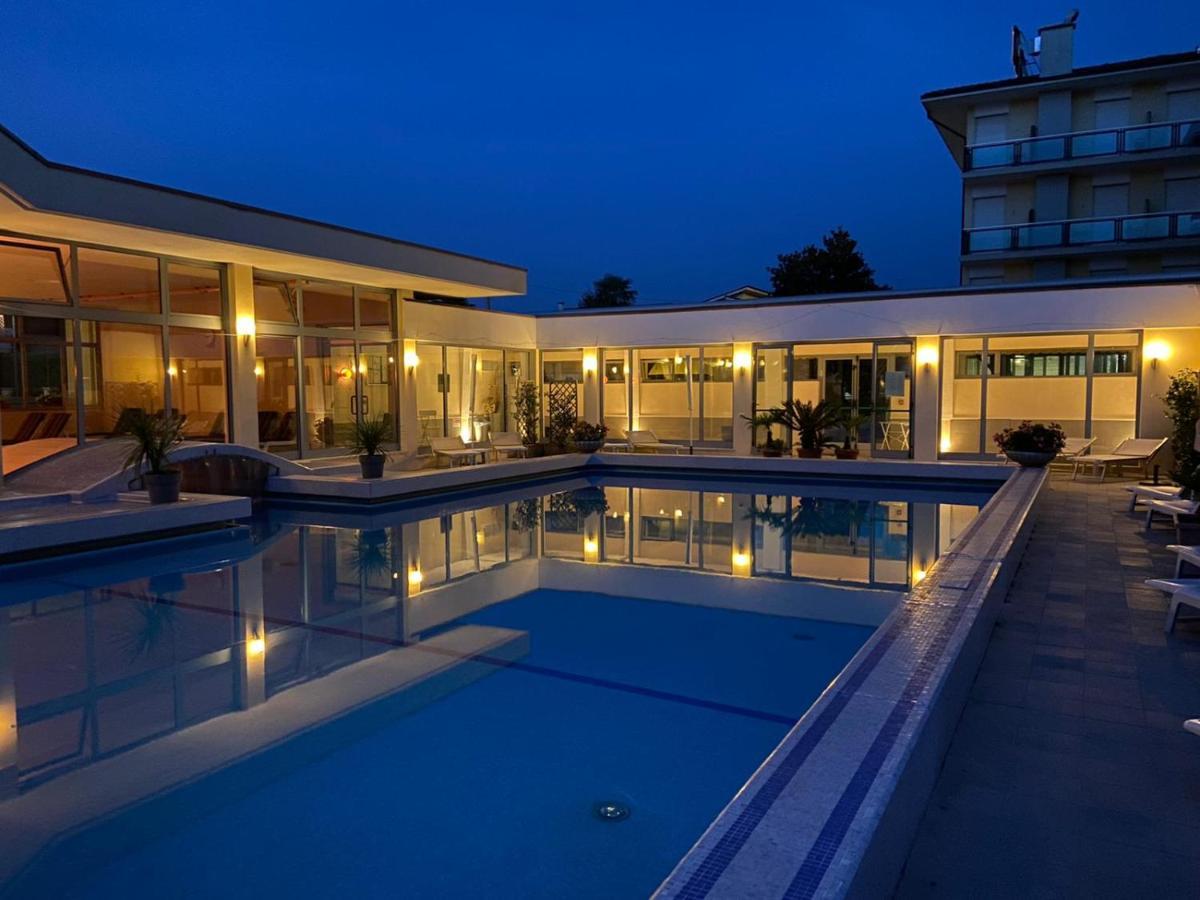 Hotel Terme Dolomiti Абано Терме Екстериор снимка